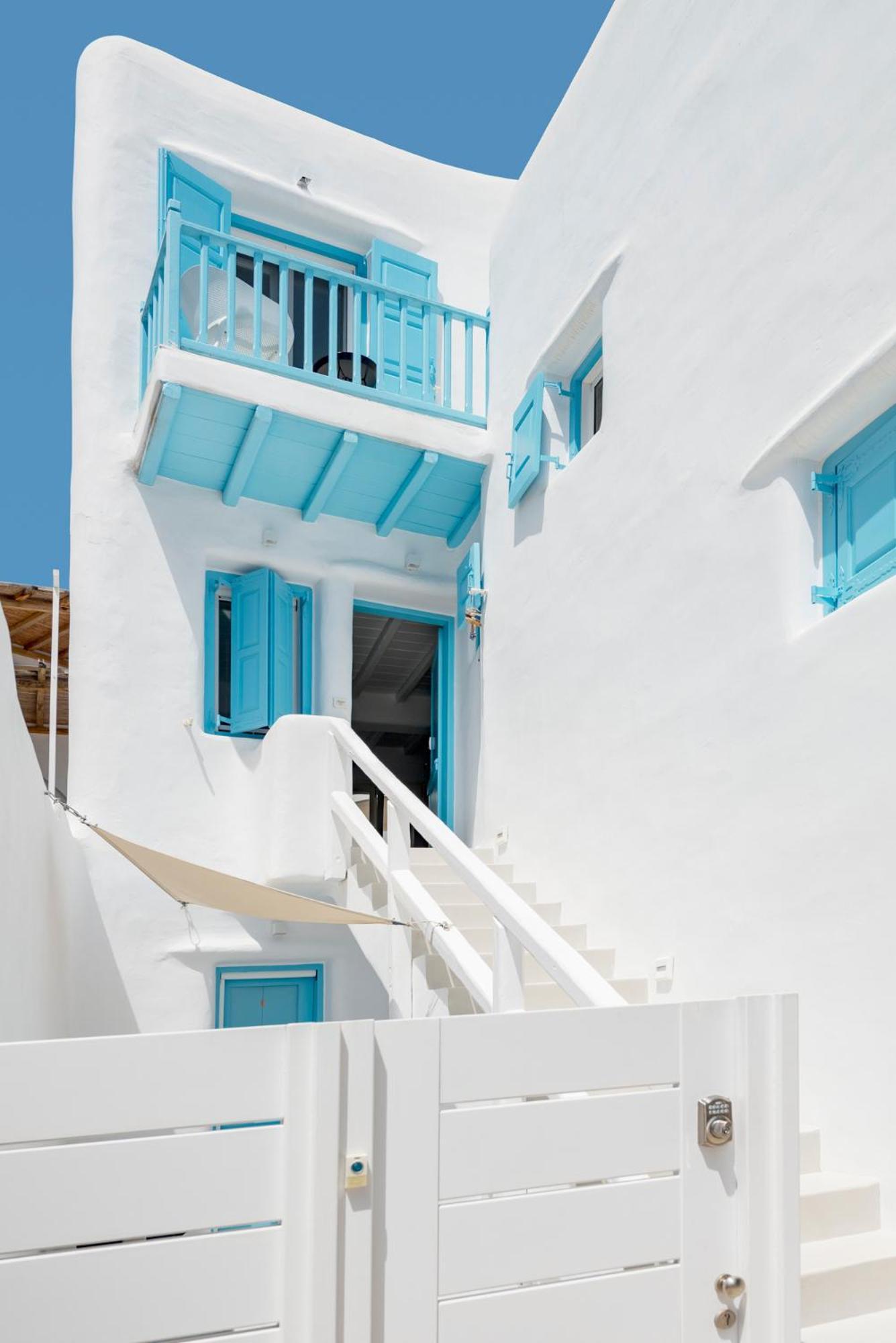 Mykonian Mews Luxury Suites Psarrou Extérieur photo