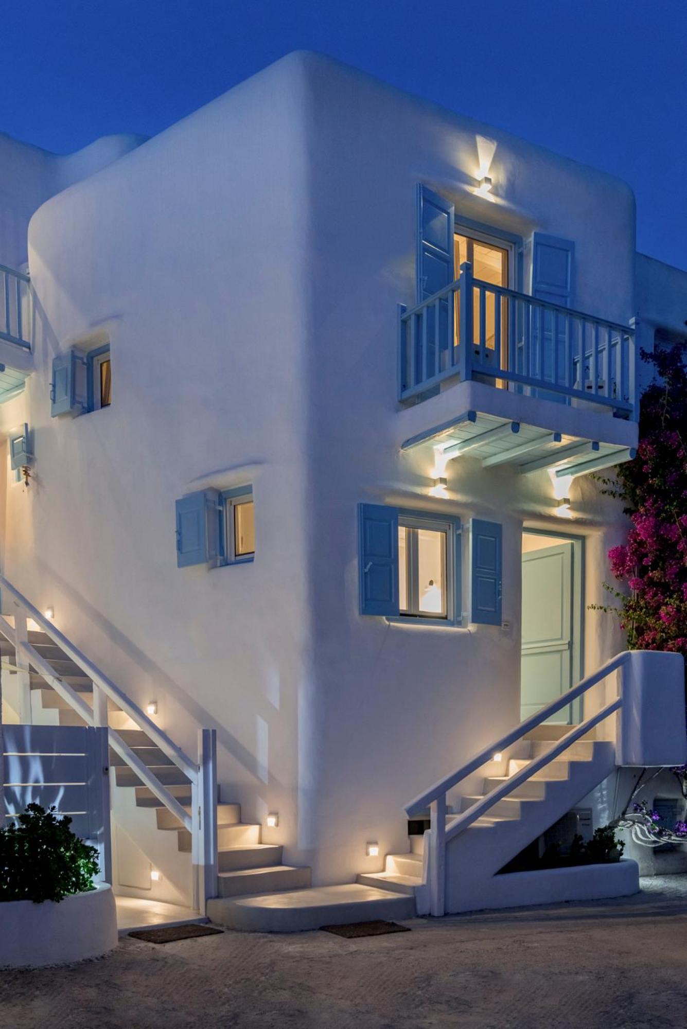 Mykonian Mews Luxury Suites Psarrou Extérieur photo